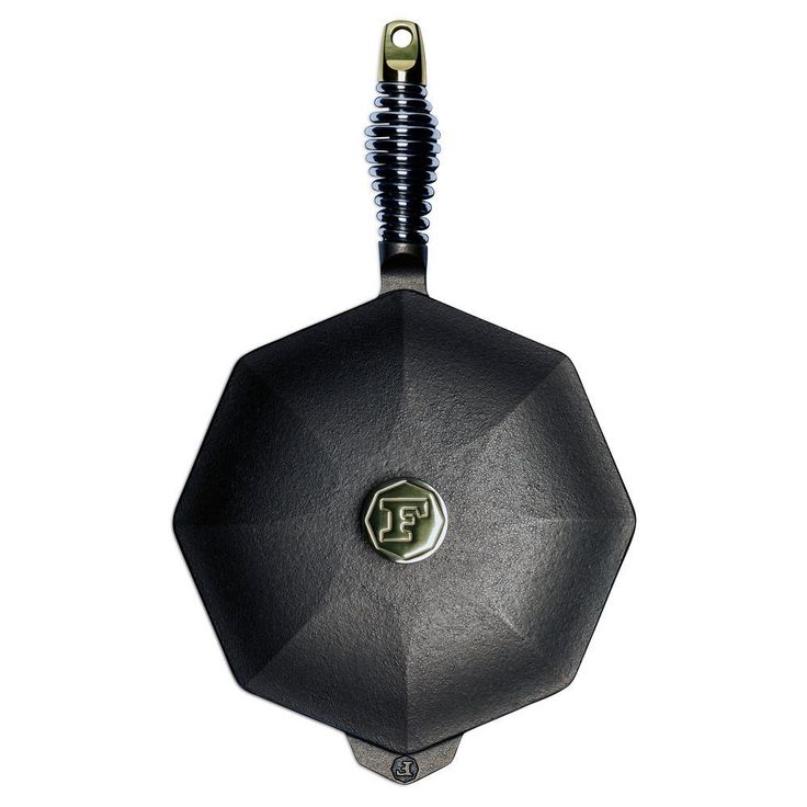 Cast Iron Collection 10 in. Cast Iron Skillet in Black with Lid