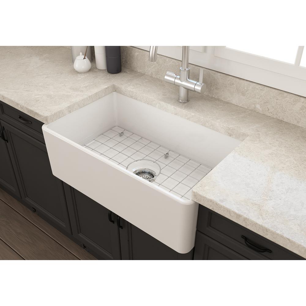 Farmhouse Apron-Front Fireclay 33 in. Single Bowl Kitchen Sink in White with Grid