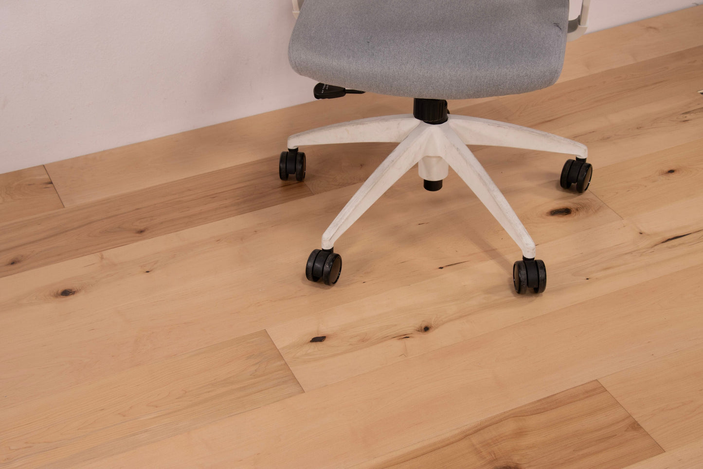 CALI Maple Natural Maple hardwood flooring — alternate angle