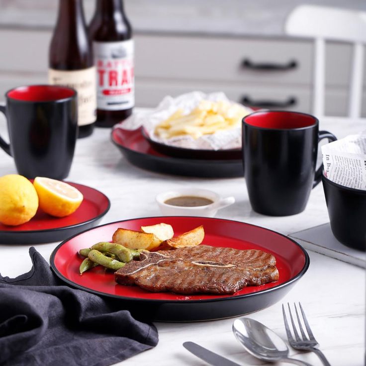 32-Piece Casual Red and Black Stoneware Dinnerware Set (Set for 8)