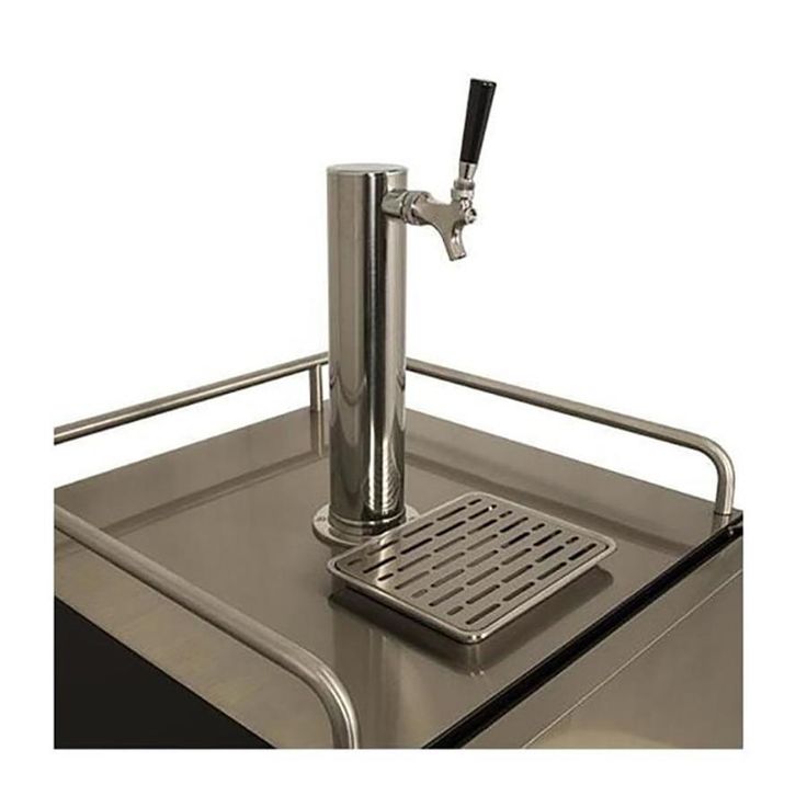 EdgeStar Half-Barrel Keg Black Digital Kegerator