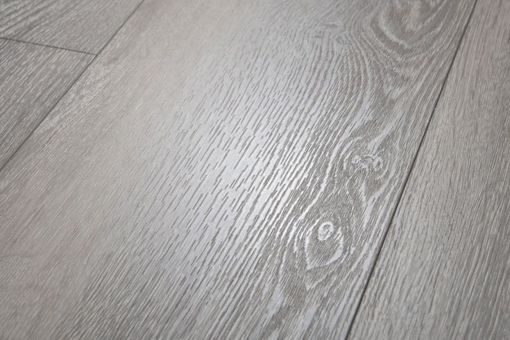 CALI Longboards Oceanic Oak Gray 20-mil x 9-in W x 70-in L Waterproof Interlocking Luxury Vinyl Plank Flooring (26.62-sq ft/ Carton)