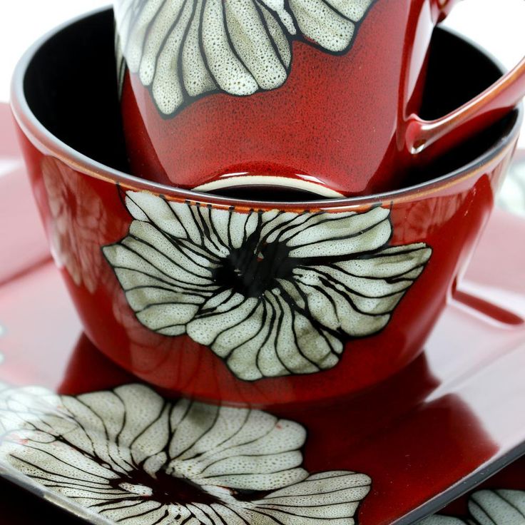 Winter Bloom 16-Piece Asian Inspired Red Earthenware Dinnerware Set (Service for 4)