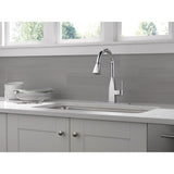 Xander Single-Handle Pull-Down Sprayer Kitchen Faucet in Chrome - Super Arbor