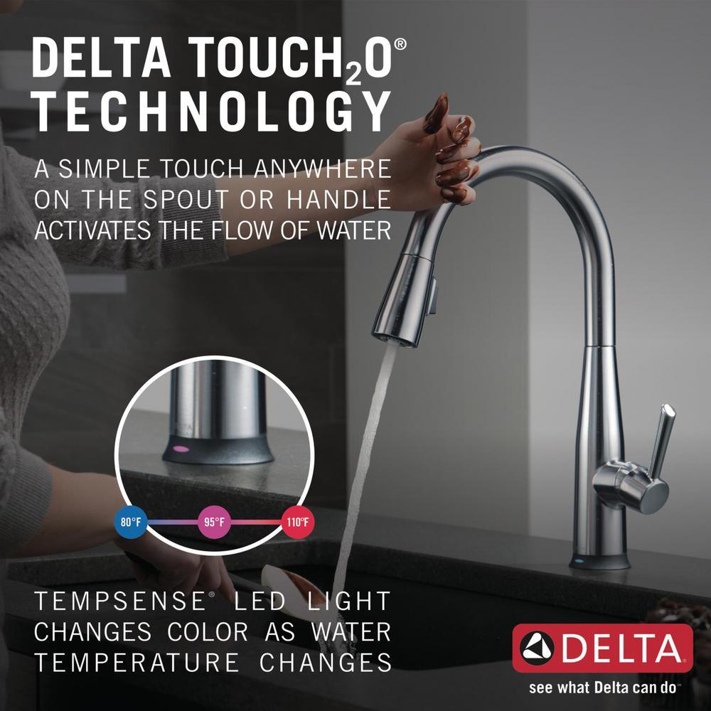 Essa Touch2O Technology Single-Handle Pull-Down Sprayer Kitchen Faucet with MagnaTite Docking in Arctic Stainless - Super Arbor