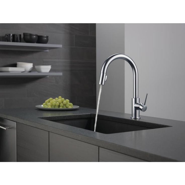 Delta Trinsic Arctic Stainless 1-Handle Deck-Mount Pull-Down Handle Kitchen Faucet