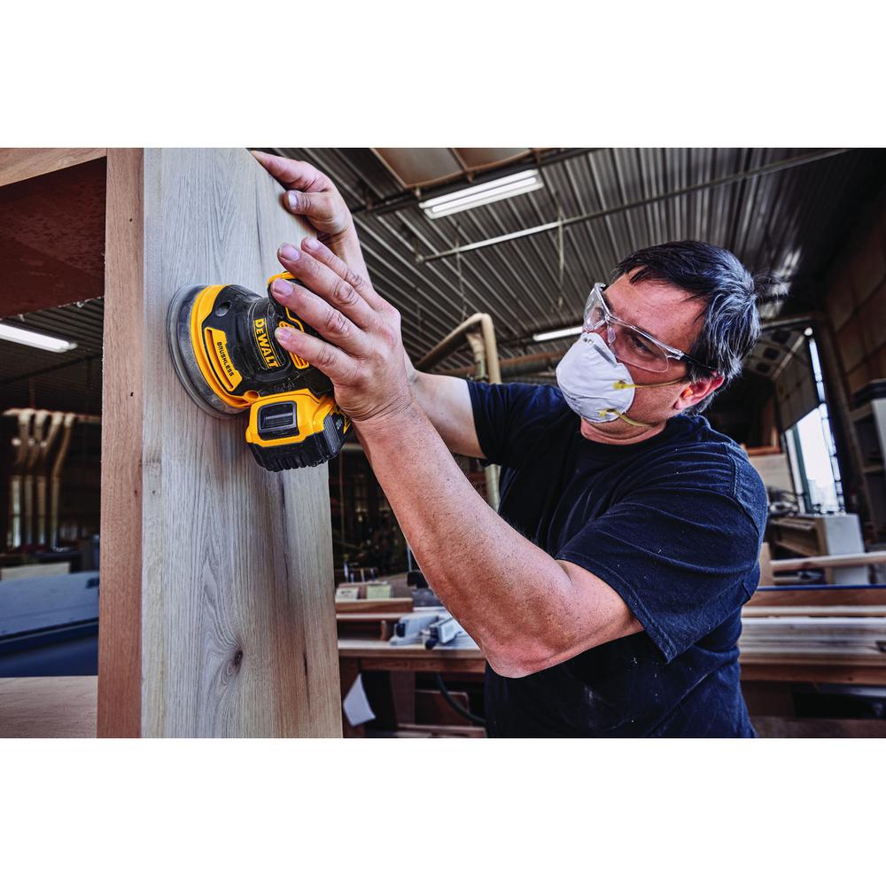 20-Volt MAX XR¬†Lithium-Ion Cordless Brushless 5 in. Random Orbital Sander (Tool-Only) - Super Arbor
