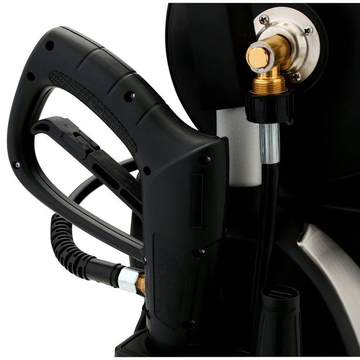 Beast 1,800 psi 1.4 GPM Electric Pressure Washer with Accessories Included