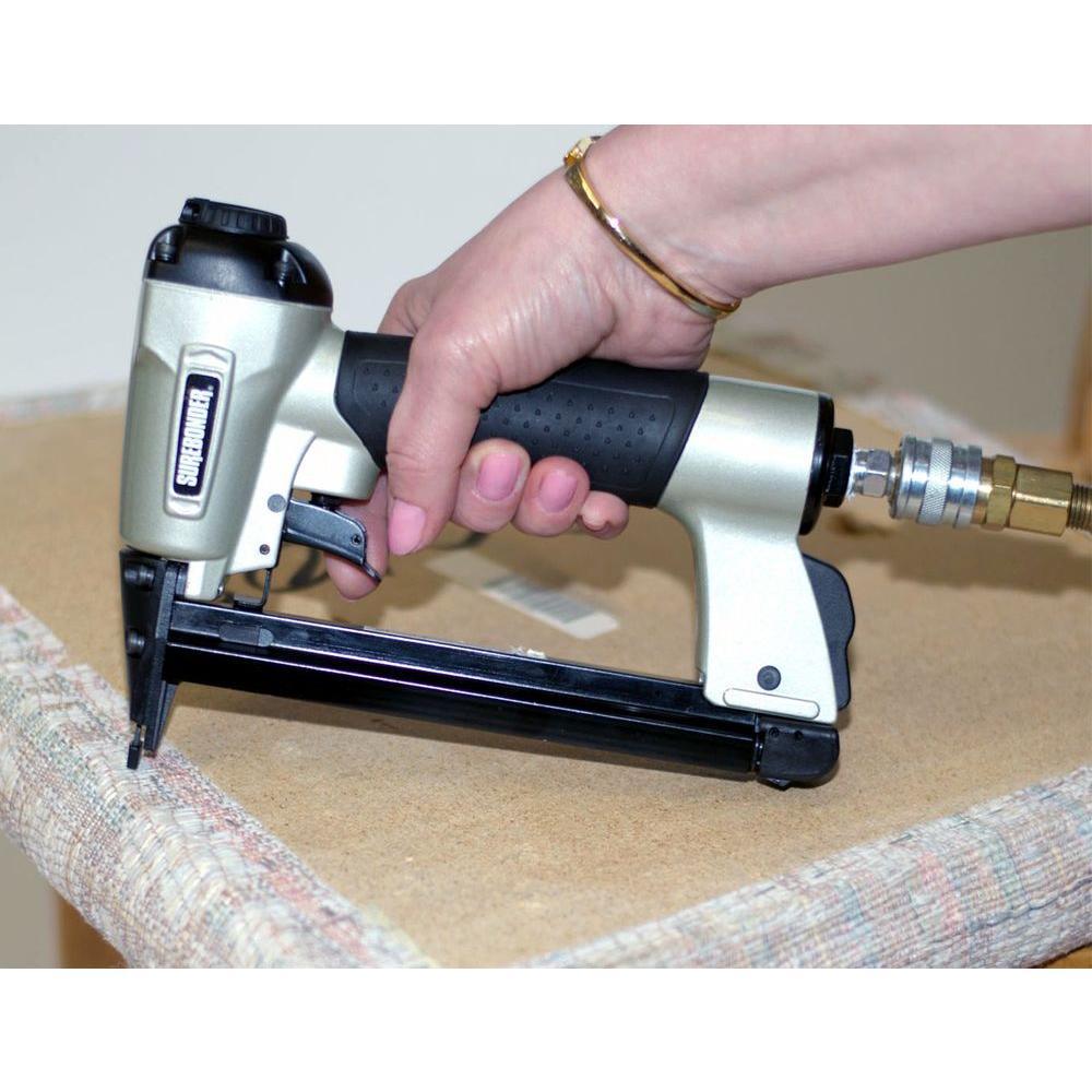 Pneumatic-7 Piece-Heavy Duty Standard Staple Gun/Staple Kit-1/4 in.,5/16 in.,3/8 in.,1/2 in. and 9/16 in. Staples Incl. - Super Arbor