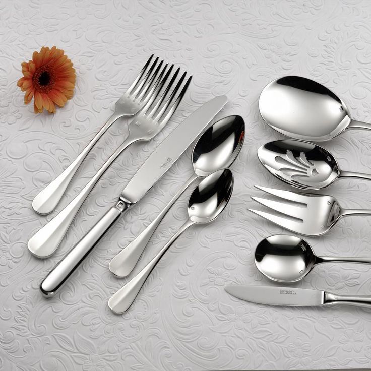 Scarlatti Silverplate Butter Spreaders (Set of 12)