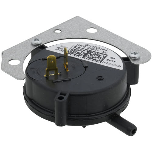 Lennox 80W53 pressure switch - front view (Product Type: Pressure Switch)