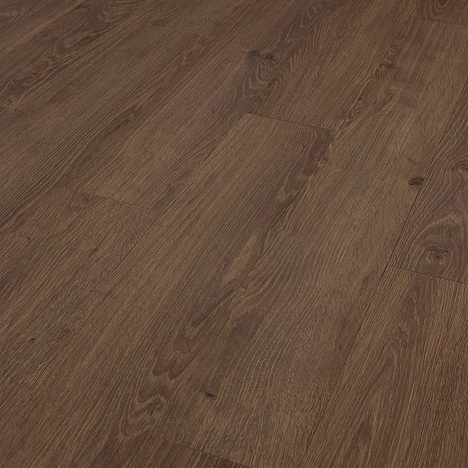 Pergo Pro +WetProtect Aventcross Oak Waterproof Laminate Flooring - 22.17 sq ft
