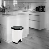 Hefty 7-Gallon White Plastic Touchless Trash Can with Lid
