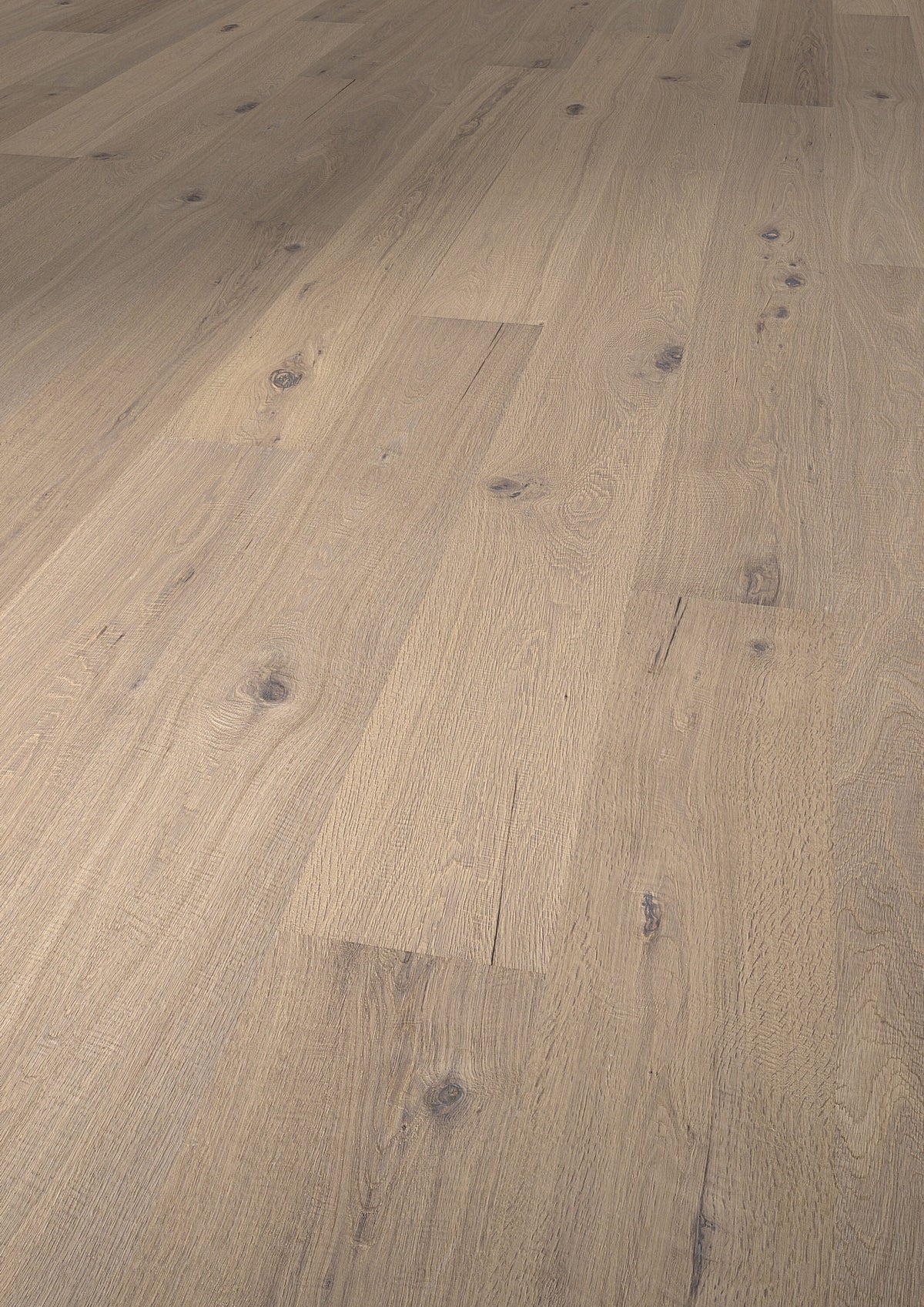 Solidfloor Oak Kinabalu hardwood flooring — alternate angle