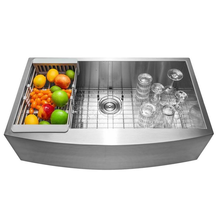 Handcrafted All-in-One Farmhouse Apron Front Stainless Steel 33 in. x 22 in. x 9 in. Single Bowl Kitchen Sink