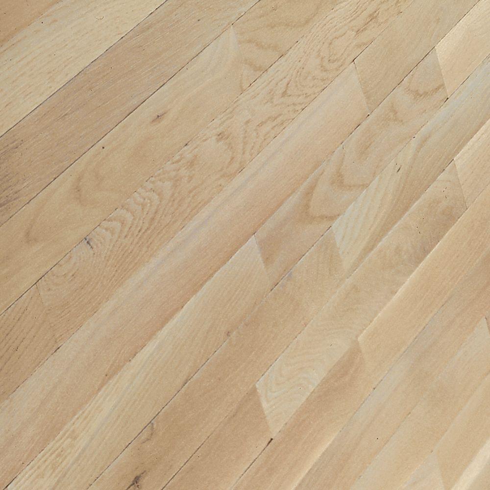 Bruce American Originals Natural Oak 3/4 in. T x 3-1/4 in. W x Varying L Solid Hardwood Flooring (352 sq. ft. / pallet) - Super Arbor