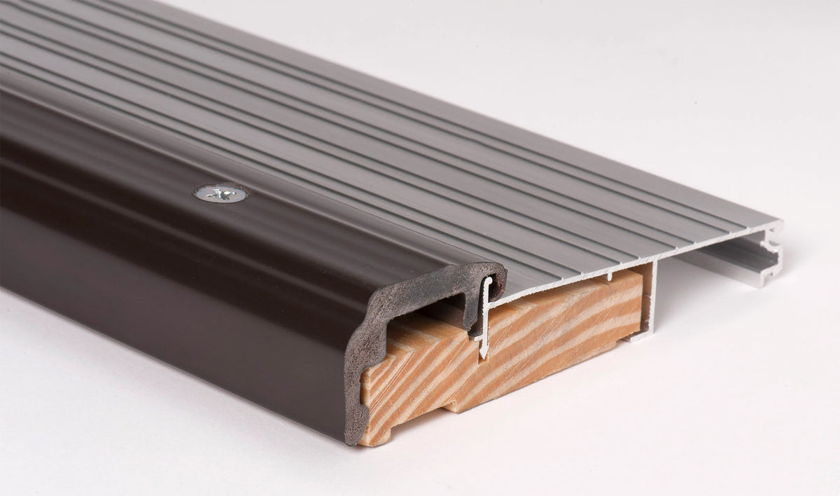 JELD-WEN 32x80 Steel prehung entry door, Right-hand outswing, Primed – detail view 5