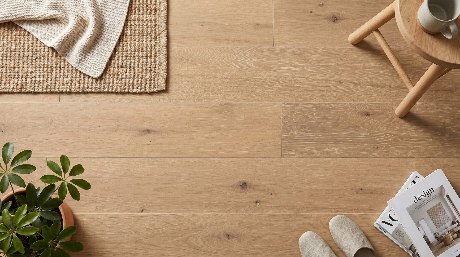 allen + roth White oak White Marsh hardwood flooring — surface grain detail