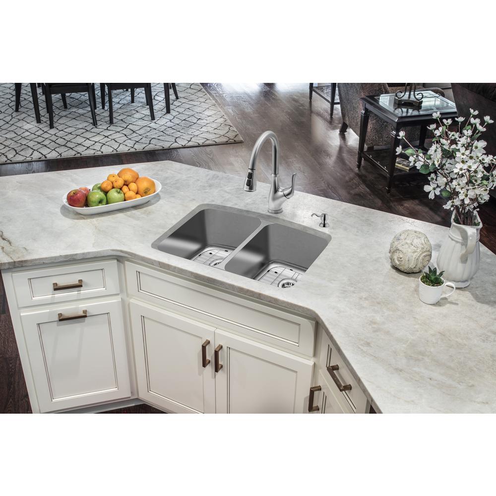 All-in-One Dual Mount 18-Gauge Stainless Steel 33 in. 2-Hole 50/50 Double Bowl Kitchen Sink with Pull-Out Kitchen Faucet - Super Arbor