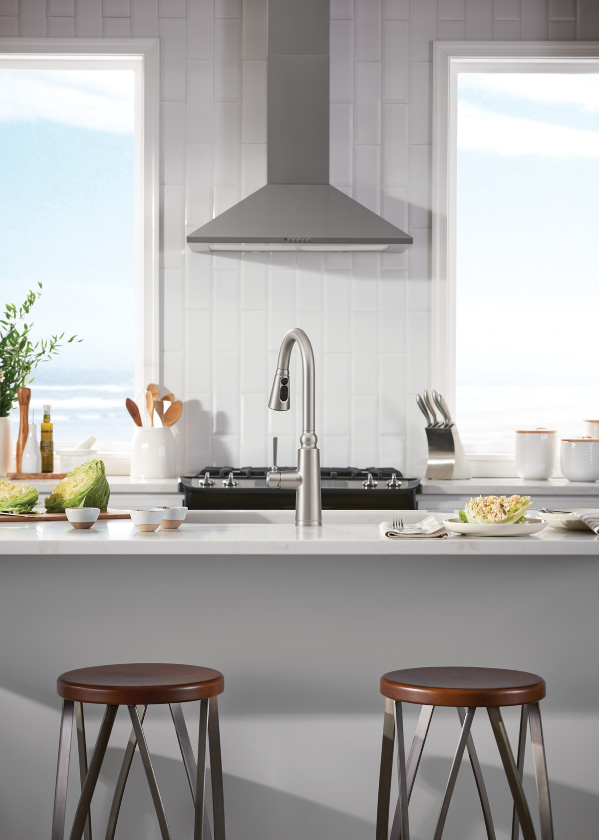 Moen Coretta Single-Handle Pull-Down Sprayer Kitchen Faucet with Reflex and Power Boost, Spot Resist Stainless