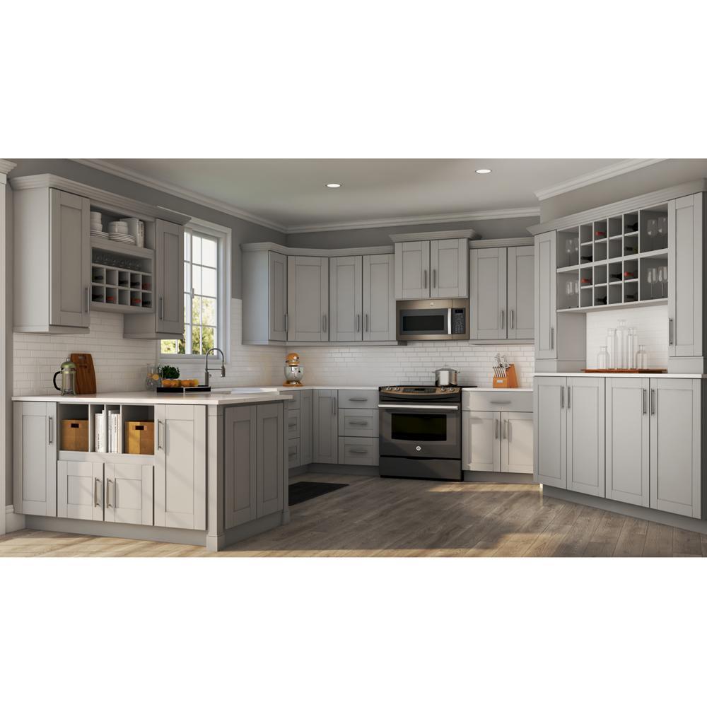 Shaker Assembled 28.5x34.5x16.5 in. Lazy Susan Corner Base Kitchen Cabinet in Dove Gray