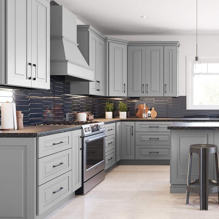 Home Decorators Collection Grayson 21 in. W x 24 in. D x 34.5 in. H Assembled Plywood Base Kitchen Cabinet in Pearl Gray with Soft Close RH