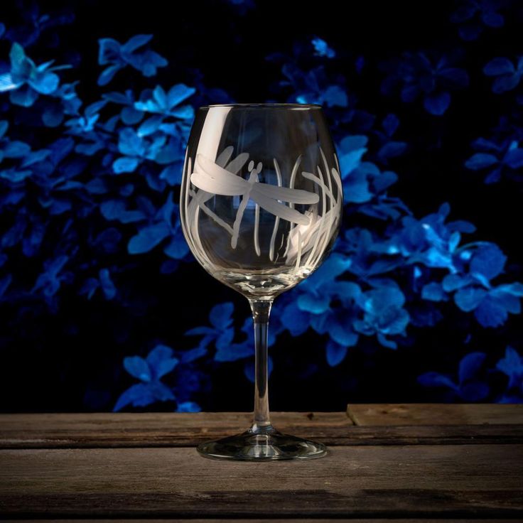 Dragonfly 18 oz. Balloon Wine Glass (Set of 4)