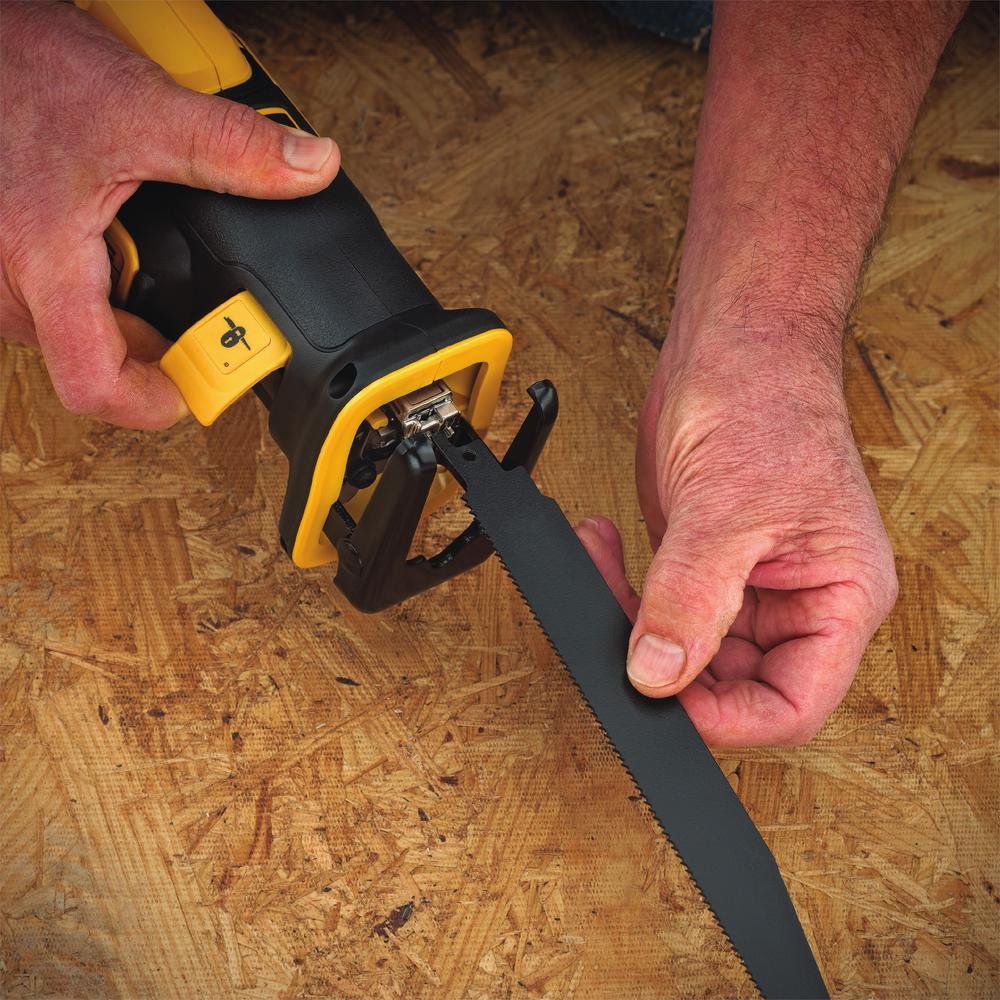 20-Volt MAX XR Lithium-Ion Cordless Brushless Compact Reciprocating Saw Kit with Battery 5Ah, Charger and Contractor Bag - Super Arbor