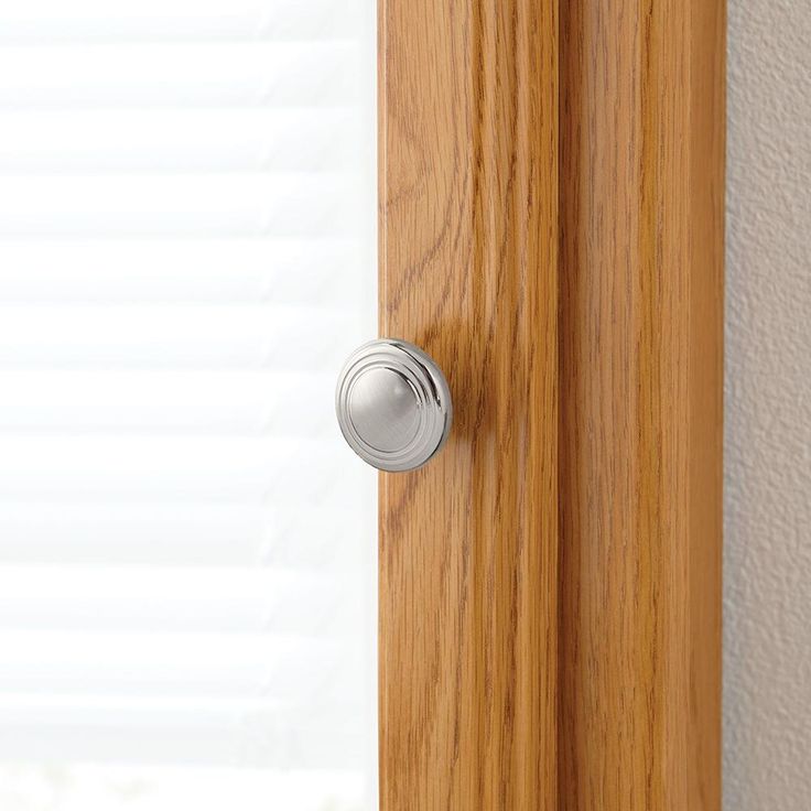 20-3/4 in. x 25-3/4 in. Fog Free Framed Recessed or Surface-Mount Bathroom Medicine Cabinet in Oak