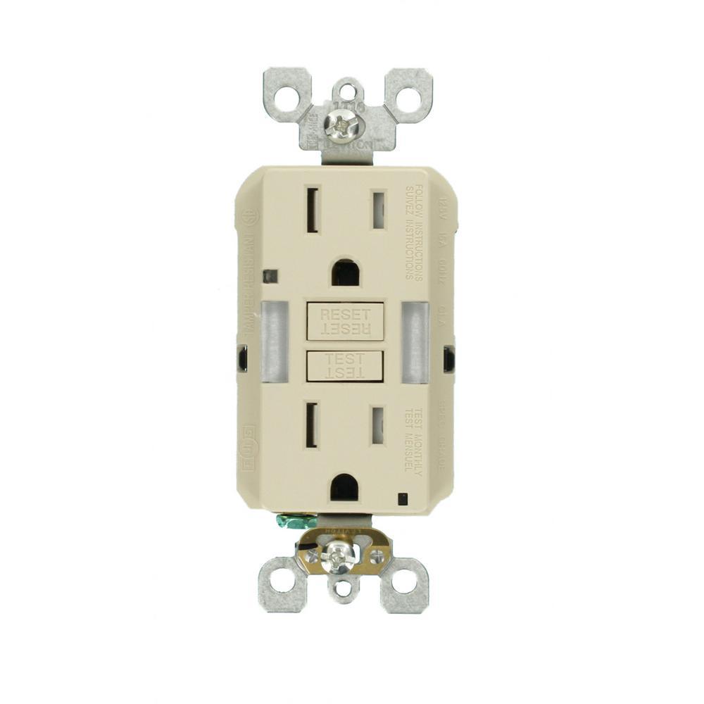 15 Amp Self-Test¬†SmartlockPro Combo Duplex Guide Light and Tamper Resistant GFCI Outlet, White (3-Pack) - Super Arbor