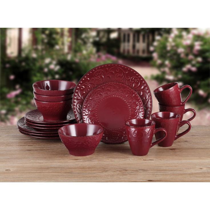 16-Piece Lorren Home Stoneware Scroll Dinnerware Set-Merlot