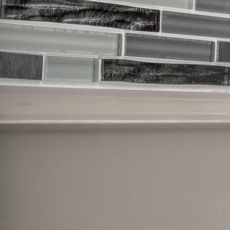 Jeffrey Court Waves of Grey 11.50 in. x 11.875 in. x 9 mm Interlocking Glossy Glass/Metal Mosaic Tile