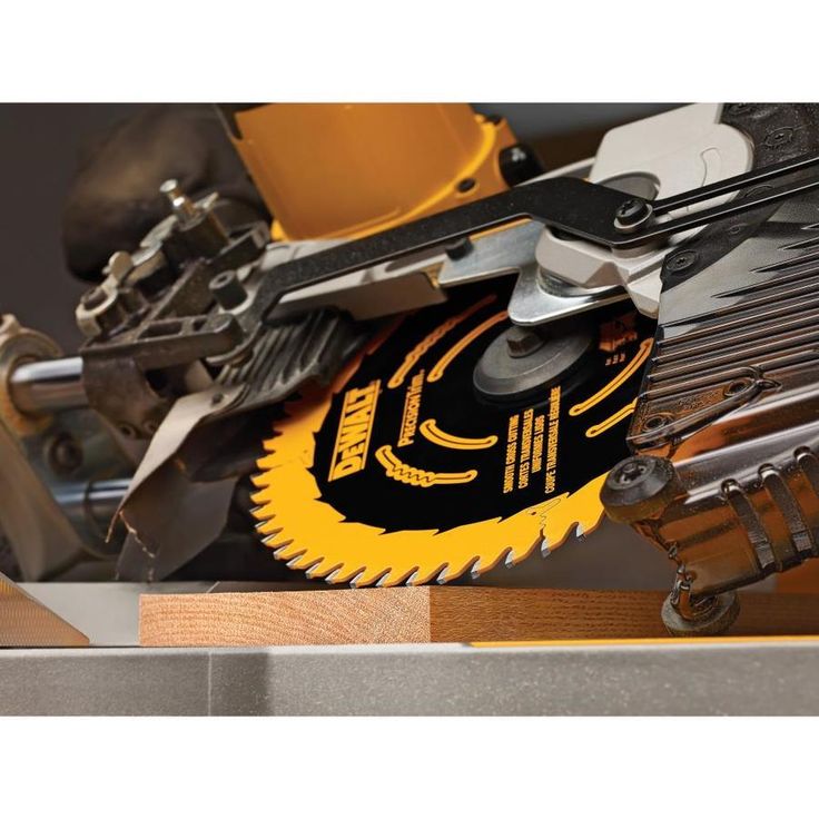 DEWALT Precision Trim 10-in 60-Tooth Carbide Miter/Table Saw Blade