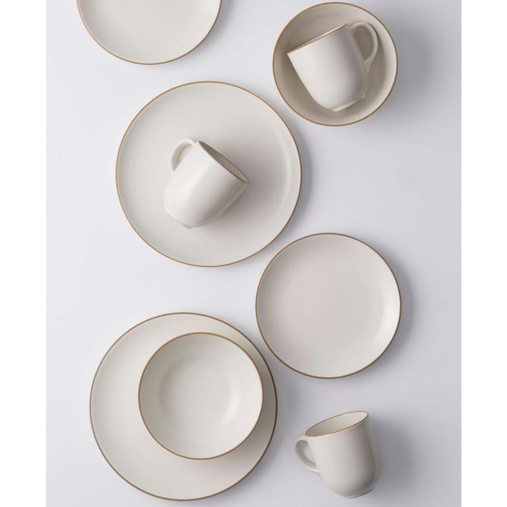 Classic 12-Piece Casual White Stoneware Dinnerware Set (Service for 3)