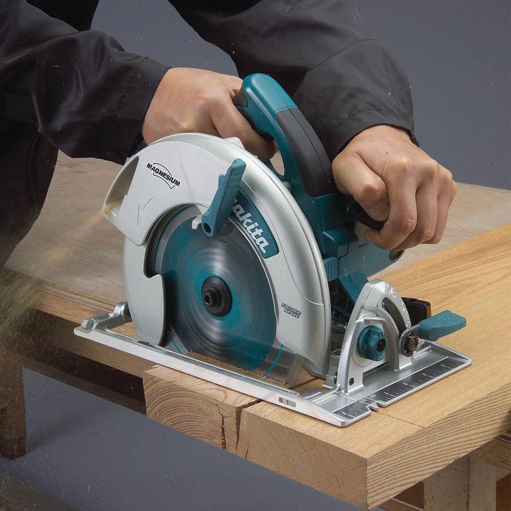 15 Amp 8-1/4 in. Magnesium Circular Saw