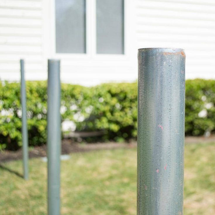 Everbilt 1-5/8 in. Dia. x 8 ft. 16-Gauge Galvanized Steel Chain Link Fence Line Post