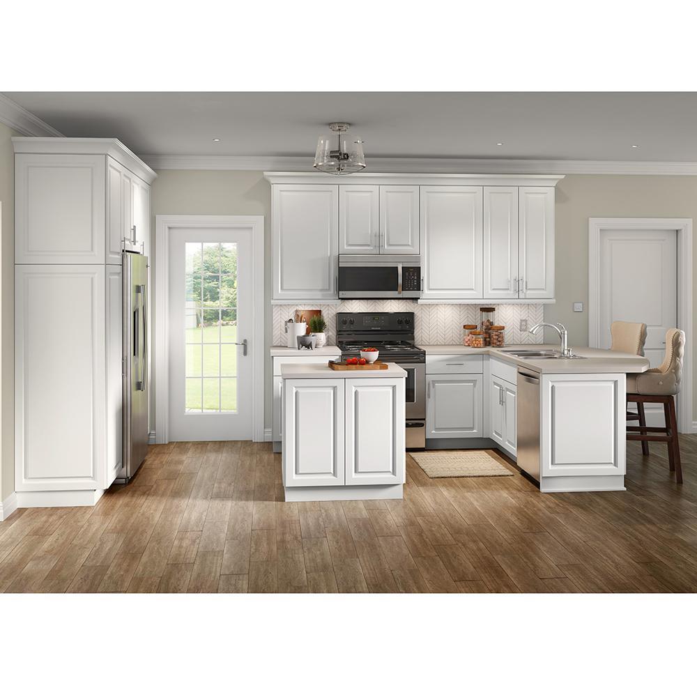 Benton Assembled 23.6x30x23.6 in. Corner Wall Cabinet in White - Super Arbor