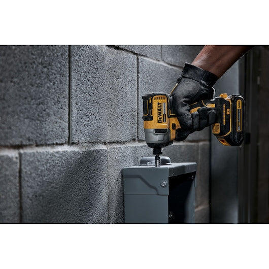 DEWALT 20-Volt MAX 1/4-in Variable Speed Brushless Cordless Impact Driver Kit (2 Batteries Included)