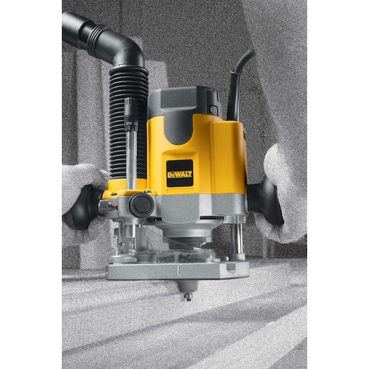 DEWALT 2-HP Variable Speed Plunge Corded Router, DW621