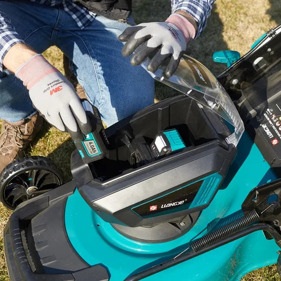 Electric Gardening Tools Liangye 40V Rechargeable Battery Operated Lawnmower with Mulching