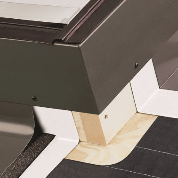 VELUX Aluminum Flashing Kit with Underlayment for Curb Mount Skylights image 5