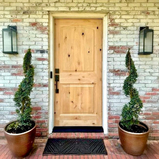 Krosswood Doors 30 in. x 96 in. Rustic Knotty Alder Arch Top Clear Stain Right-Hand Inswing Wood Single Prehung Front Door