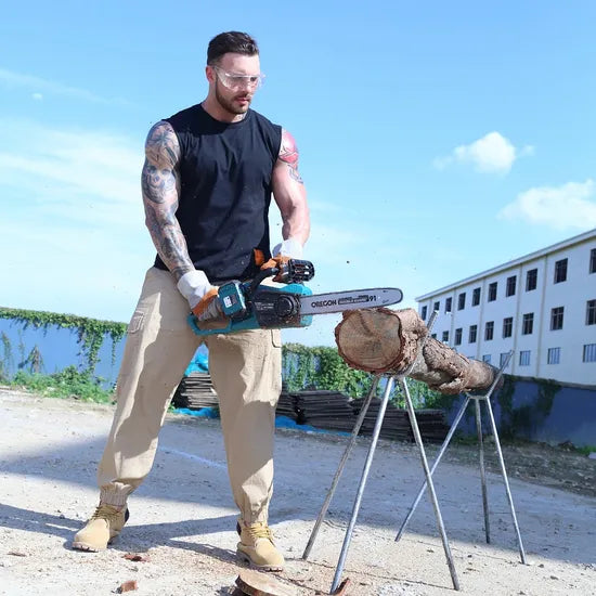 Liangye Battery Tree Cutting Machines 40V 14 Inch Cordless Operated Chain Saw