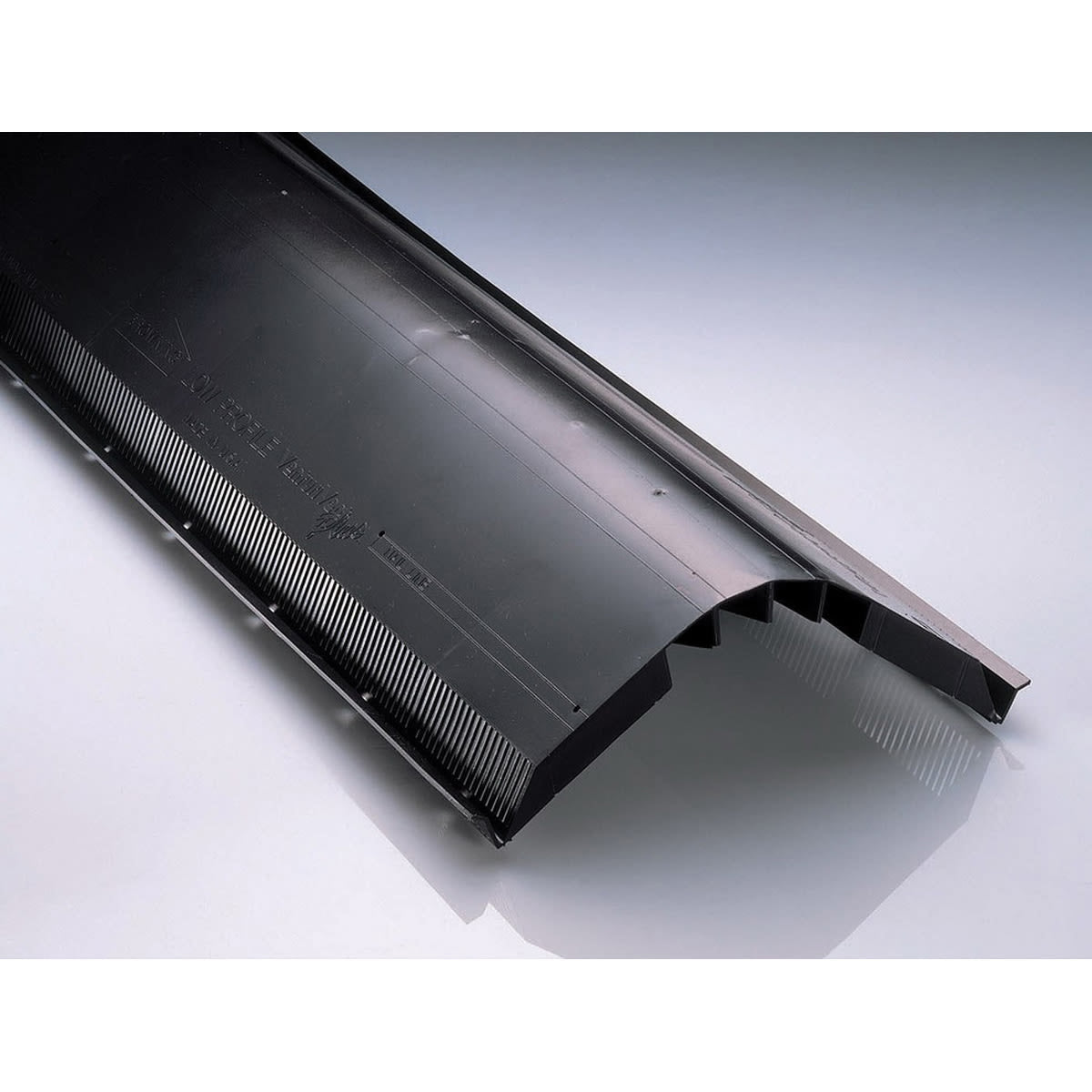 Air Vent VenturiVent Plus with Nails