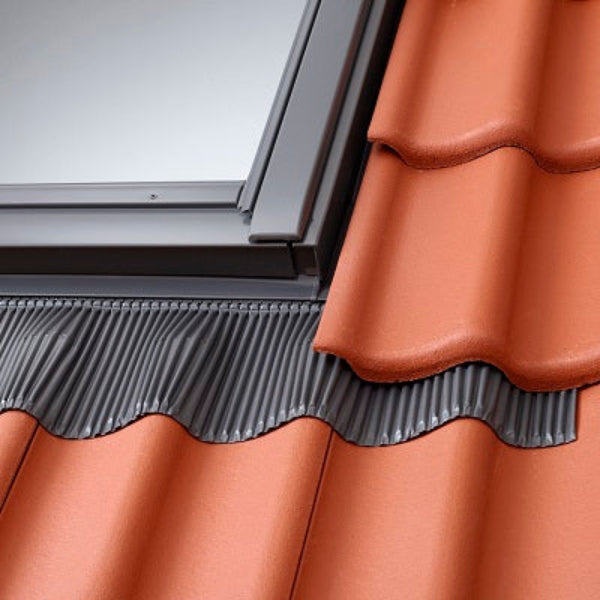 VELUX Aluminum Roof Window Flashing Kit image 4