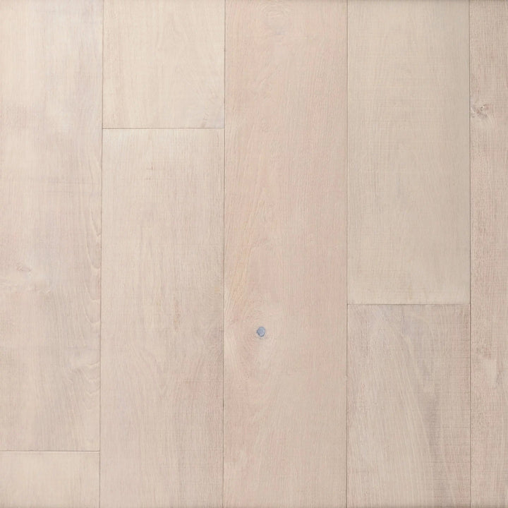 Shallowford White Oak Distressed Engineered Hardwood