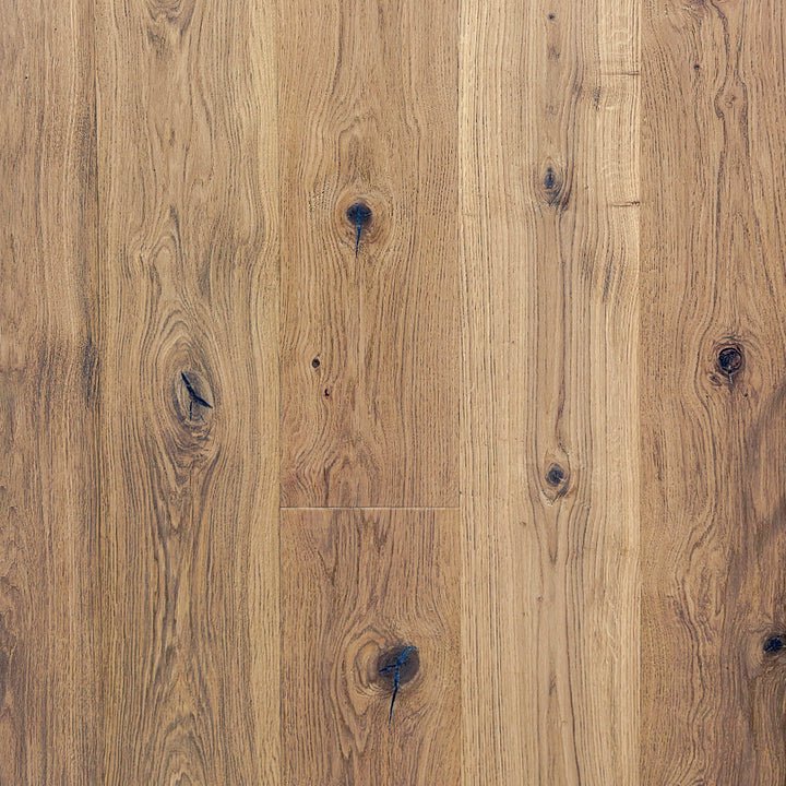 Voyage Belfast White Oak Wire-Brushed Engineered Hardwood