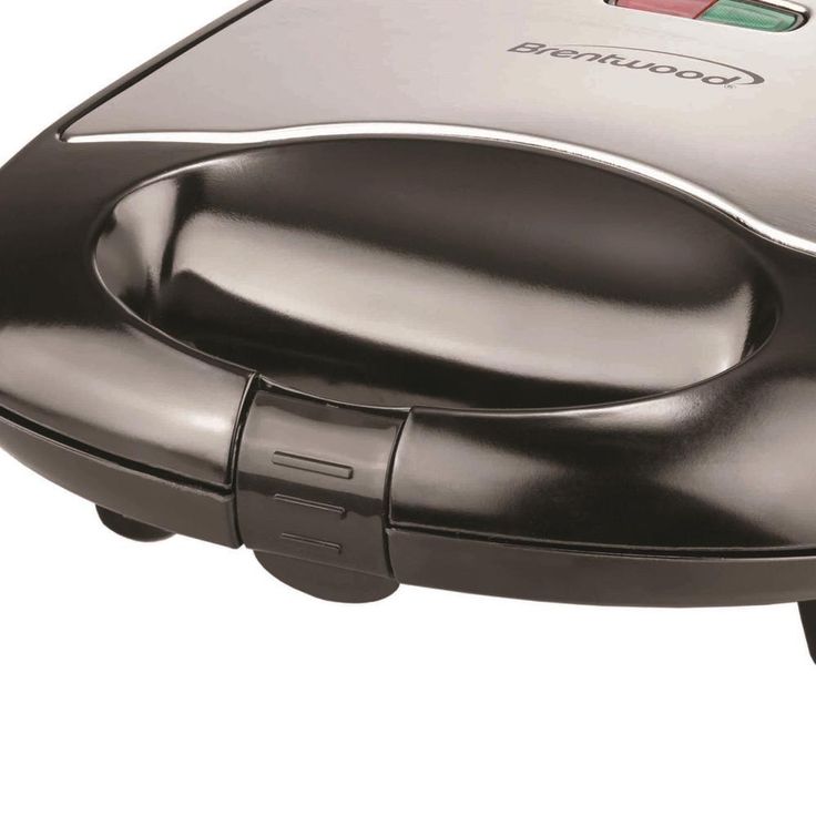 750 W Black Nonstick Compact Dual Sandwich Maker