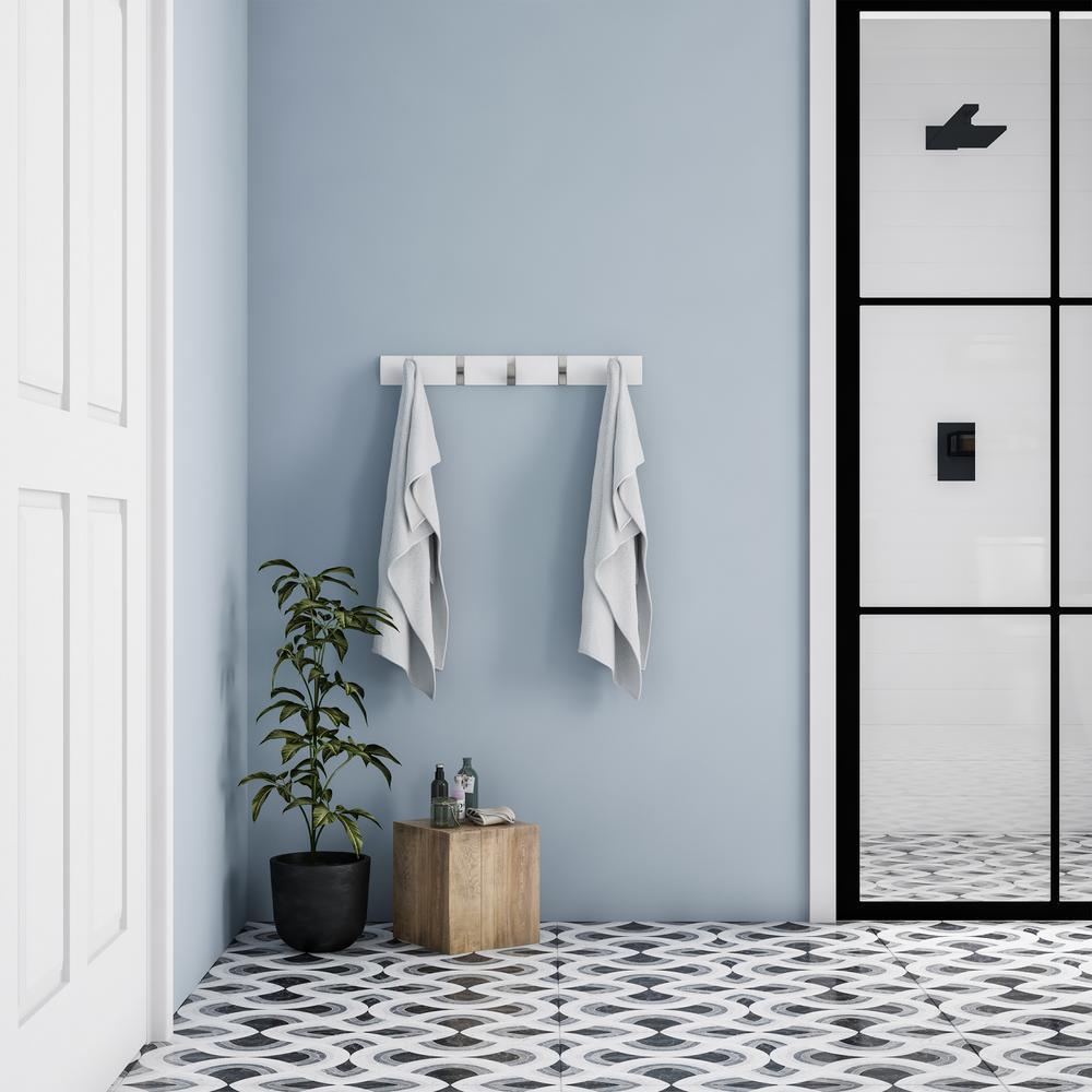 White 5-Hook Retractable Wall Mount Rack - Super Arbor