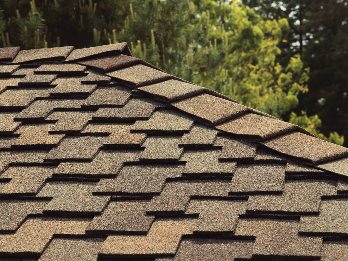 CertainTeed Mountain Ridge 10 in. Hip & Ridge Shingles, Aged Bark, 20 Linear Ft. per Bundle